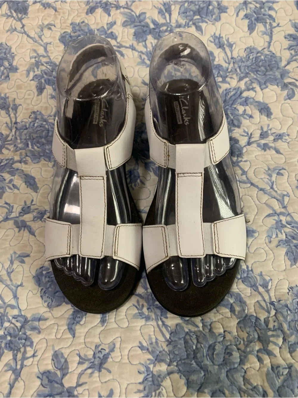 Clarks White Leather Strappy Comfort Sandals